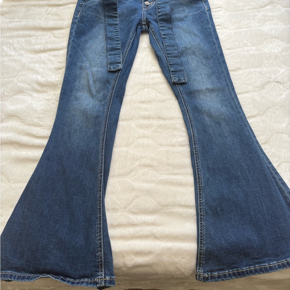 Classic Blue Flared Women's Jeans